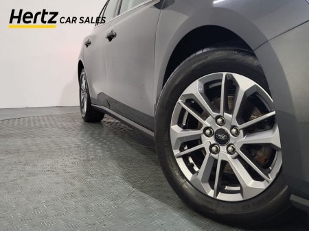 2023 Ford Focus - photo 6