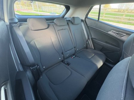 2023 Kia Sportage - photo 10