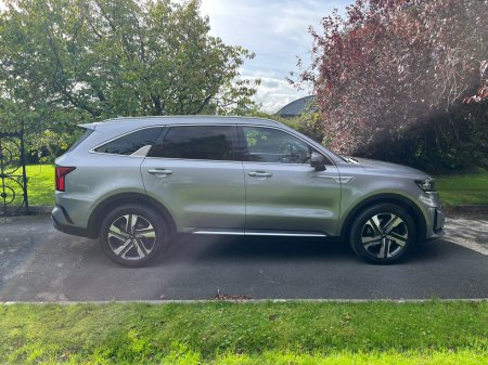 2023 Kia Sorento - photo 2