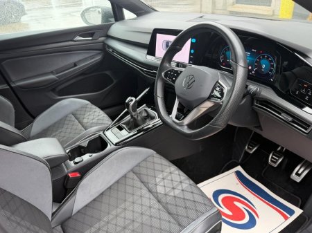 2024 Volkswagen Golf - photo 7