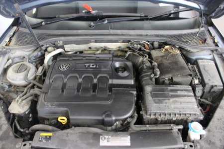 2016 Volkswagen Passat - photo 4