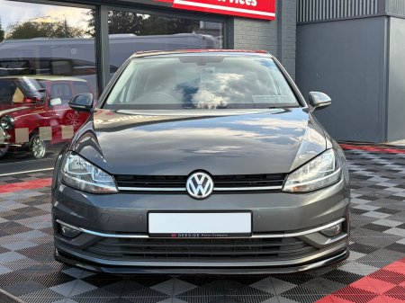 2019 Volkswagen Golf - photo 3