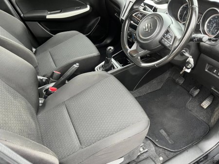 2021 Suzuki Swift - photo 10
