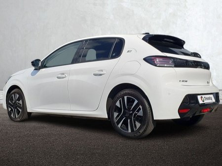 2025 Peugeot 208 - photo 18