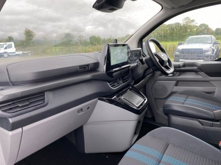 2026 Ford Transit Custom - photo 9