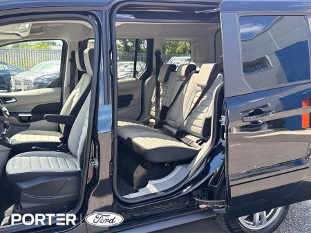 2020 Ford Transit Connect - photo 8