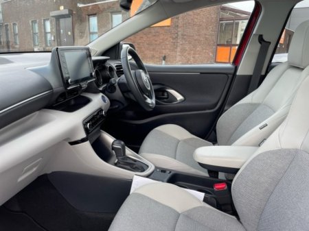 2023 Toyota Yaris - photo 7