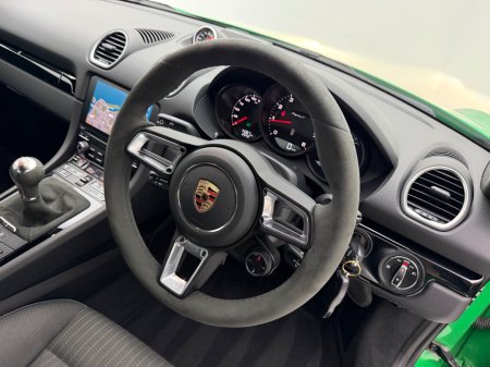 2024 Porsche Cayman - photo 23