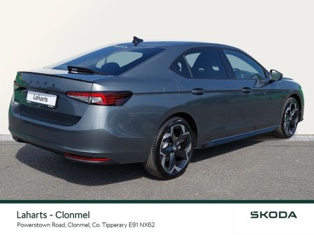 2026 Skoda Superb - photo 3