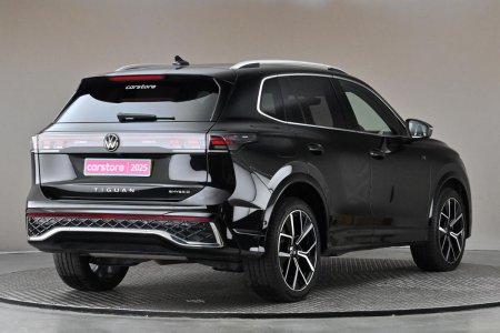2025 Volkswagen Tiguan - photo 9
