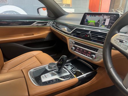 2021 BMW 7-Series - photo 12