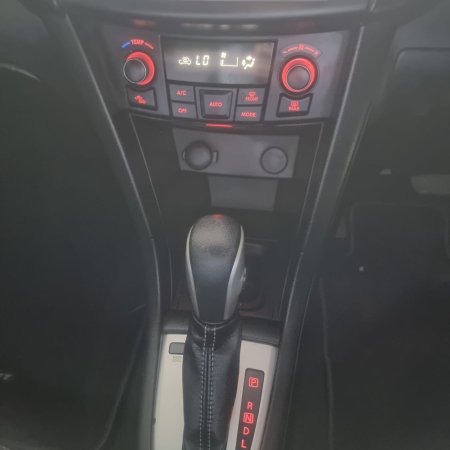 2012 Suzuki Swift - photo 11