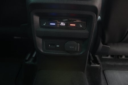 2020 Volkswagen Tiguan - photo 18