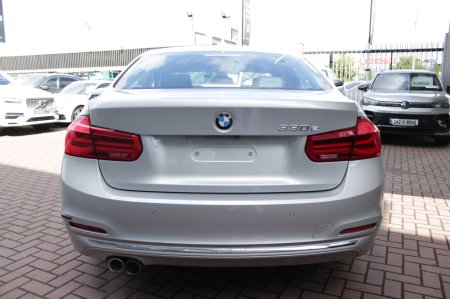 2017 BMW 3-Series - photo 5