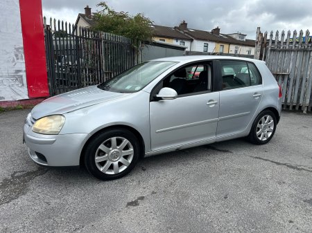 2005 Volkswagen Golf - photo 8