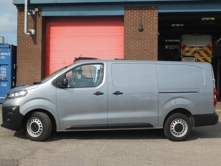 2023 Vauxhall Vivaro - photo 2
