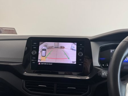 2025 Volkswagen T-Cross - photo 11