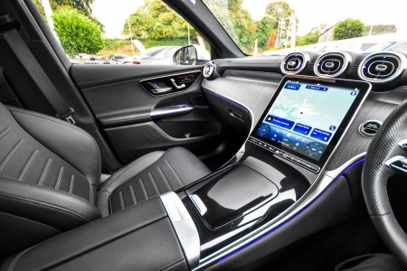 2026 Mercedes-Benz GLC - photo 17