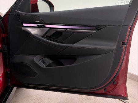 2026 BMW 5-Series - photo 21