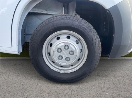 2025 Opel Movano - photo 8
