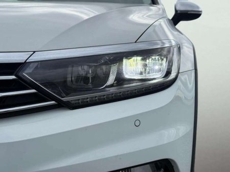2019 Volkswagen Passat - photo 13