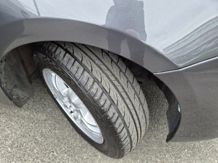 2012 Toyota Prius - photo 15
