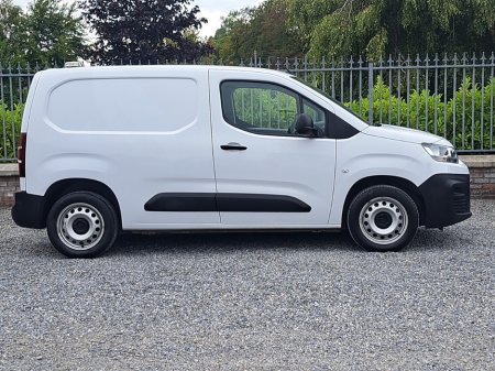 2023 Citroen Berlingo - photo 4