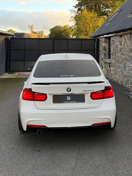 2013 BMW 3-Series - photo 5