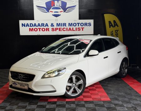 2015 Volvo V40 - photo 2