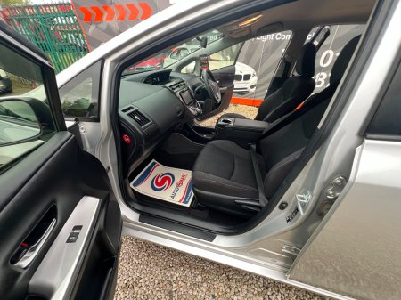 2015 Toyota Prius - photo 13