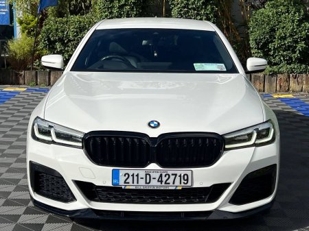 2021 BMW 5-Series - photo 15