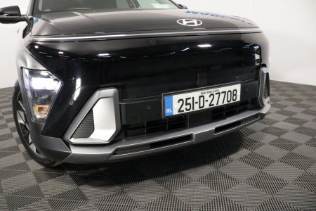 2025 Hyundai KONA - photo 2