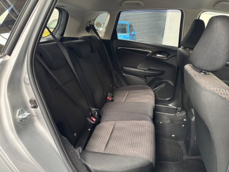 2016 Honda Fit - photo 18