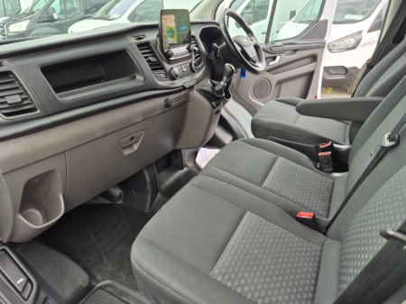 2023 Ford Transit Custom - photo 13