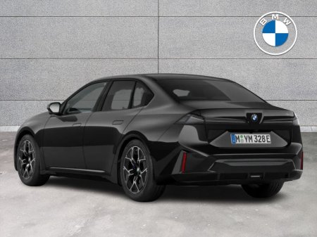 2026 BMW i3 - photo 2