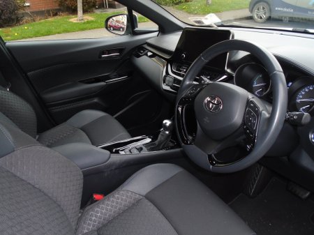 2022 Toyota C-HR - photo 22