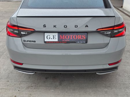 2022 Skoda Superb - photo 21