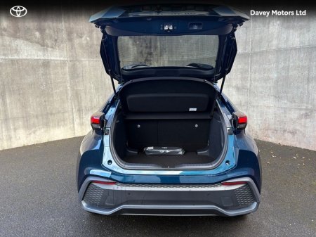 2024 Toyota C-HR - photo 9