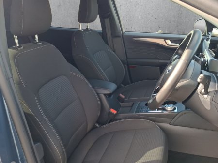 2023 Ford Kuga - photo 9