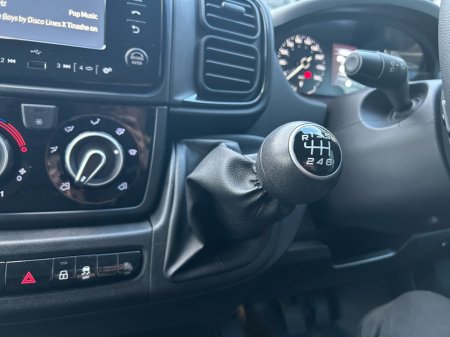 2026 Opel Movano - photo 13
