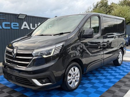 2023 Renault Trafic - photo 2