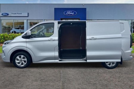 2025 Ford Transit Custom - photo 5