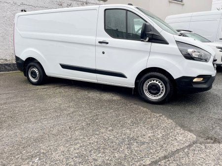2023 Ford Transit Custom - photo 2