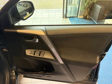 2016 Toyota RAV4 - photo 33