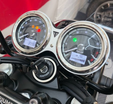 2023 Triumph Bonneville - photo 24