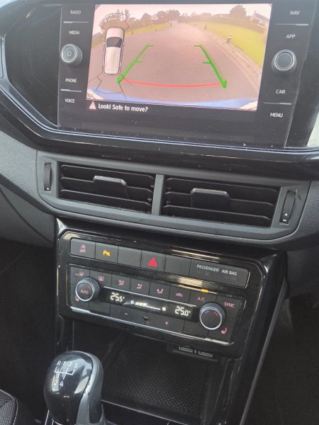 2020 Volkswagen T-Cross - photo 15