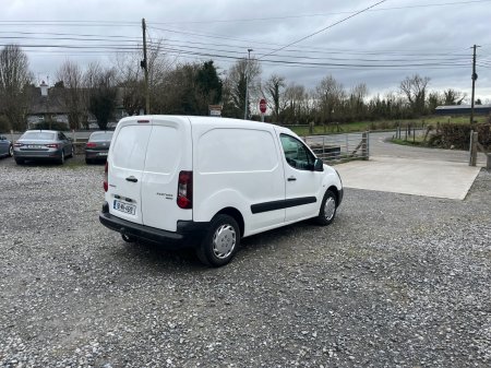 2018 Peugeot Partner - photo 2