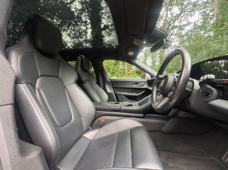 2024 Porsche Taycan - photo 27