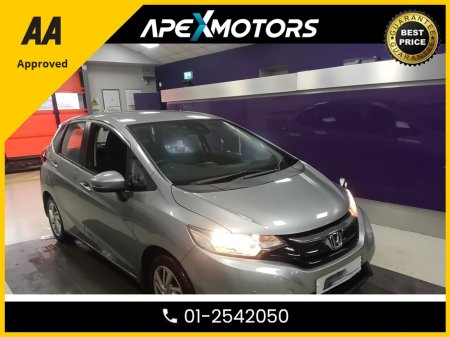 2017 Honda Jazz FINANCE ARRANGED * 9-STAMPS SERVICE HISTORY * NEW NCT OCT-28 * MANUAL * RELIABLE  * PETROL * SE 5DR