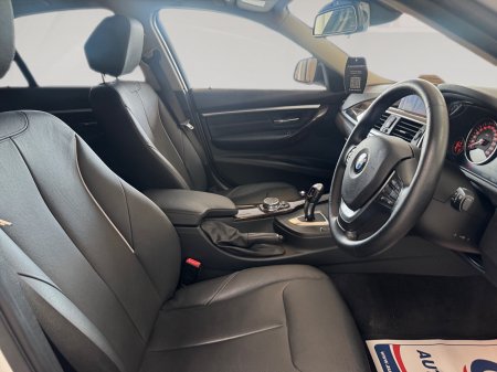 2016 BMW 3-Series - photo 11